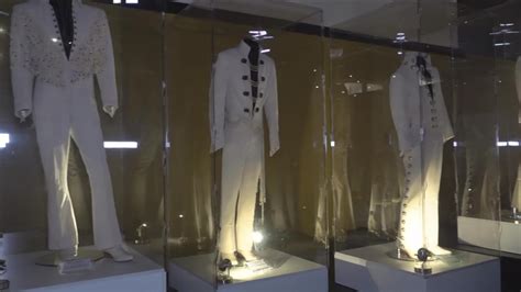 graceland elvis wardrobe